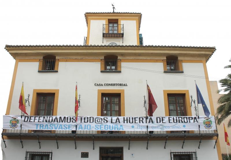 media/201803/pancarta-ayuntamiento-3-1_2018-03-01_12-55-27.jpg